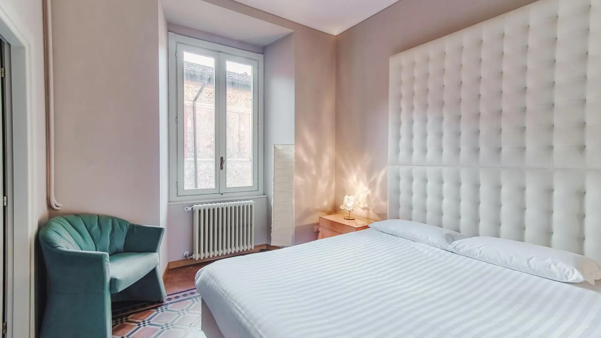 Apartment Joivy Fashion Suite 26 Como